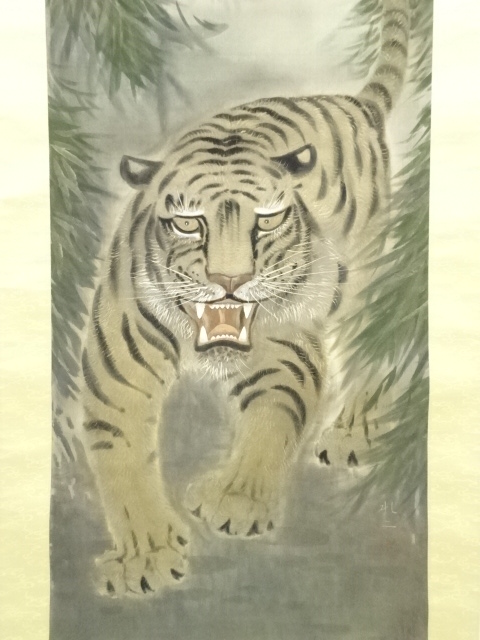 道具 ] - 道具 鳥居礼二筆 猛虎 肉筆絹本掛軸（共箱） | 宗 sou::お